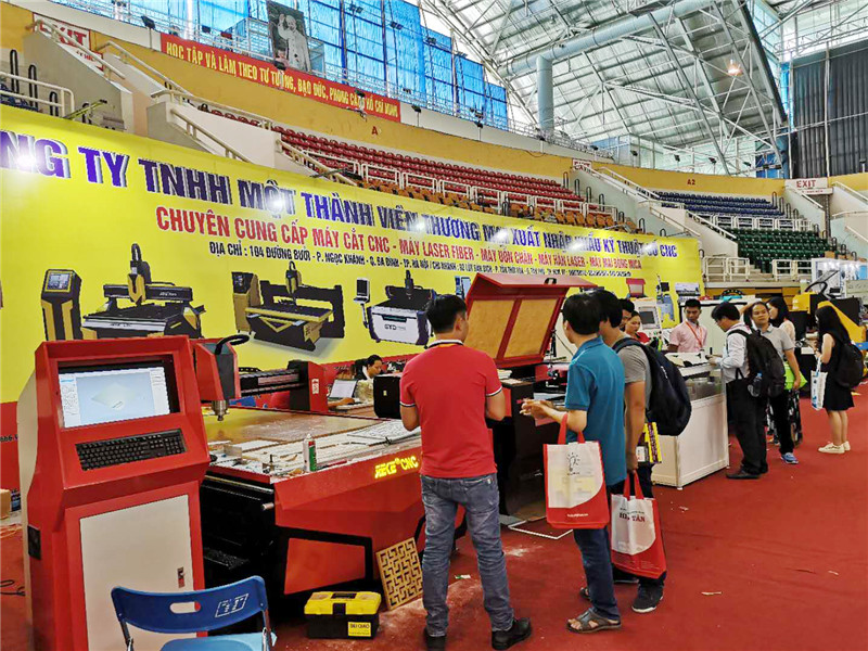 星空电子数控参加2018年8月越南展会