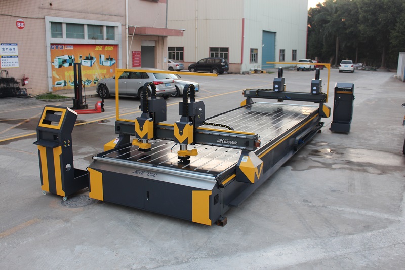 2021年铝板加工中心趋势越来越旺